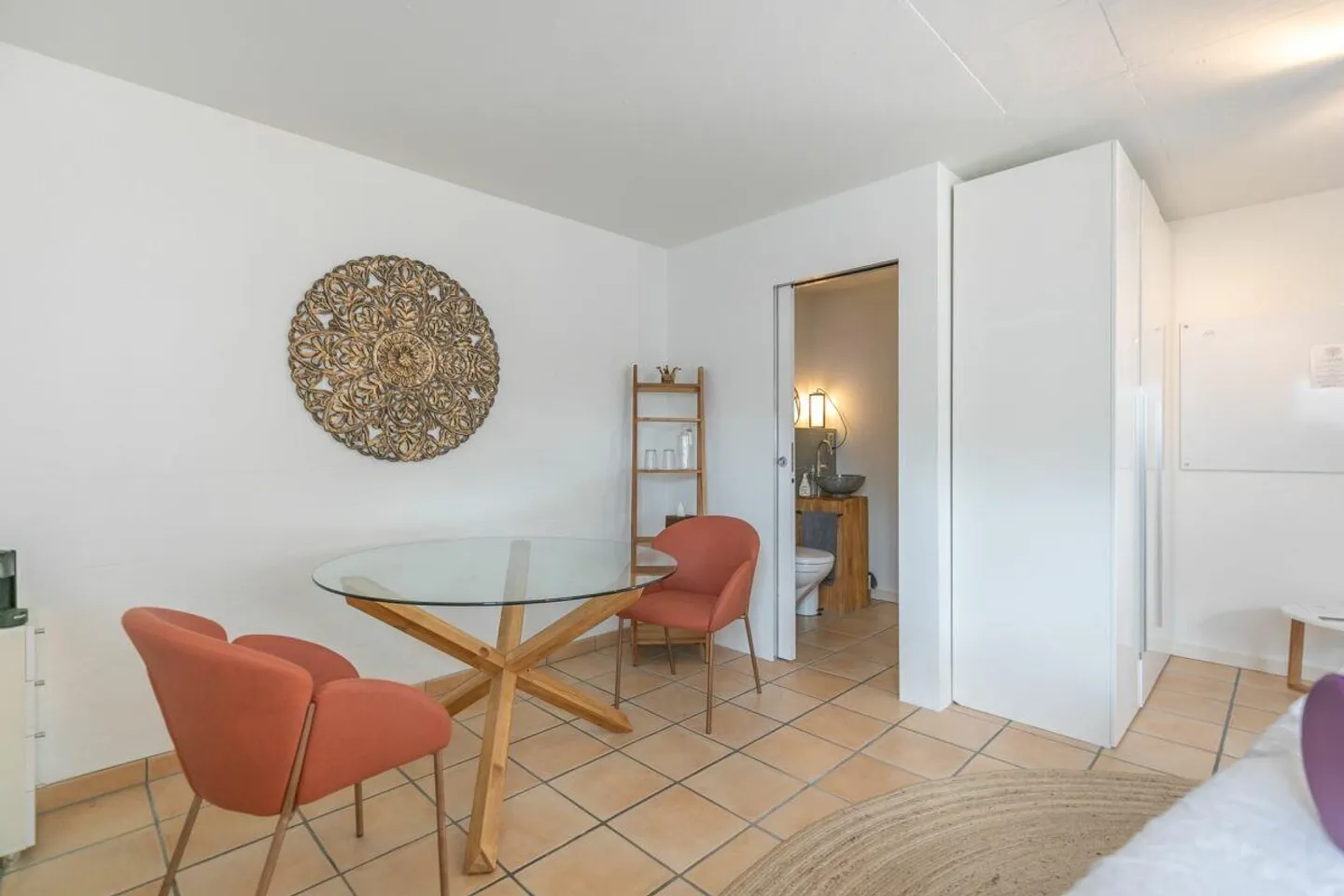 Office/Commercial Space - Photo 4 of 6