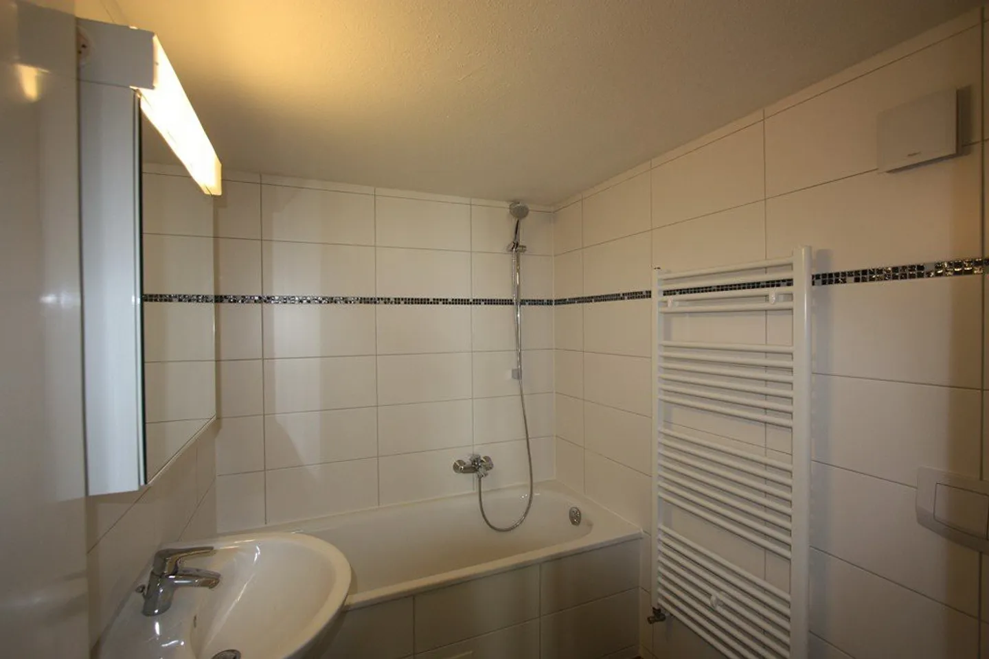 In the Heart of Pratteln EXCLUSIVE! - Photo 2 of 3