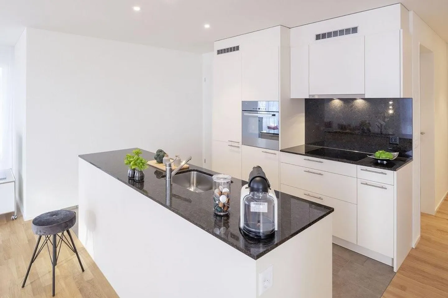 Charmante Wohnung in Beinwil - Foto 2 von 9