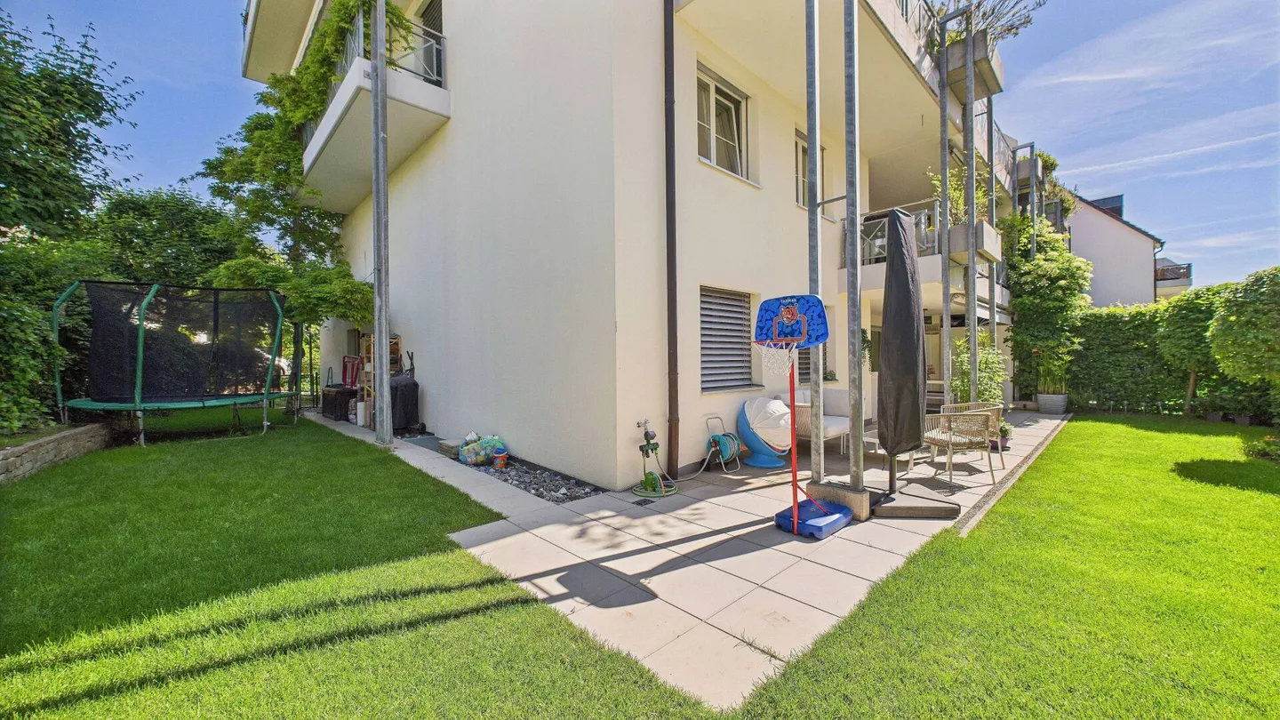 Paradiso giardino privato a Stäfa - Vivere con qualità della vita - Foto 3 di 14