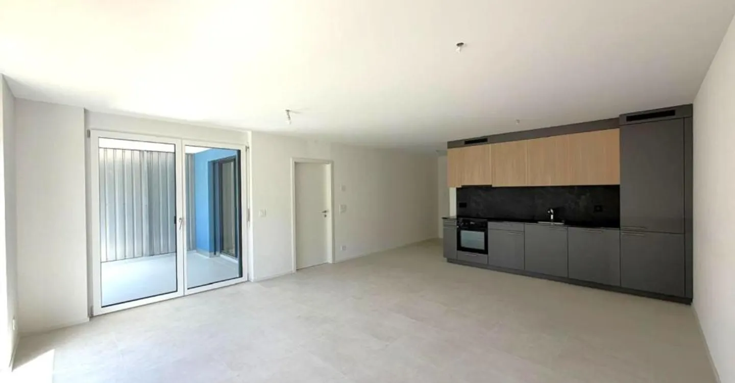 Appartement moderne avec terrasse - Photo 2 sur 10