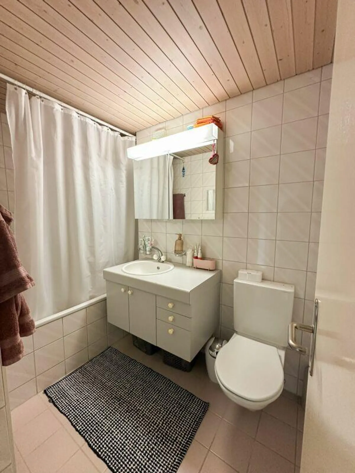 Maison multifamiliale avec six unités résidentielles - Photo 4 sur 14