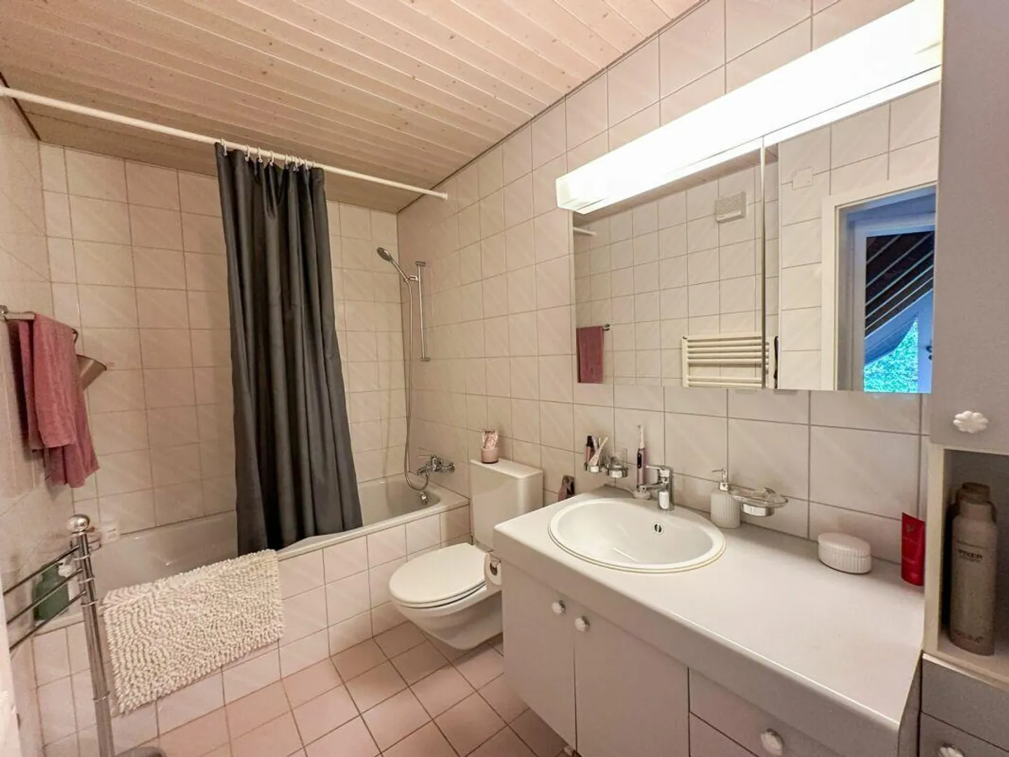 Maison multifamiliale avec six unités résidentielles - Photo 9 sur 14