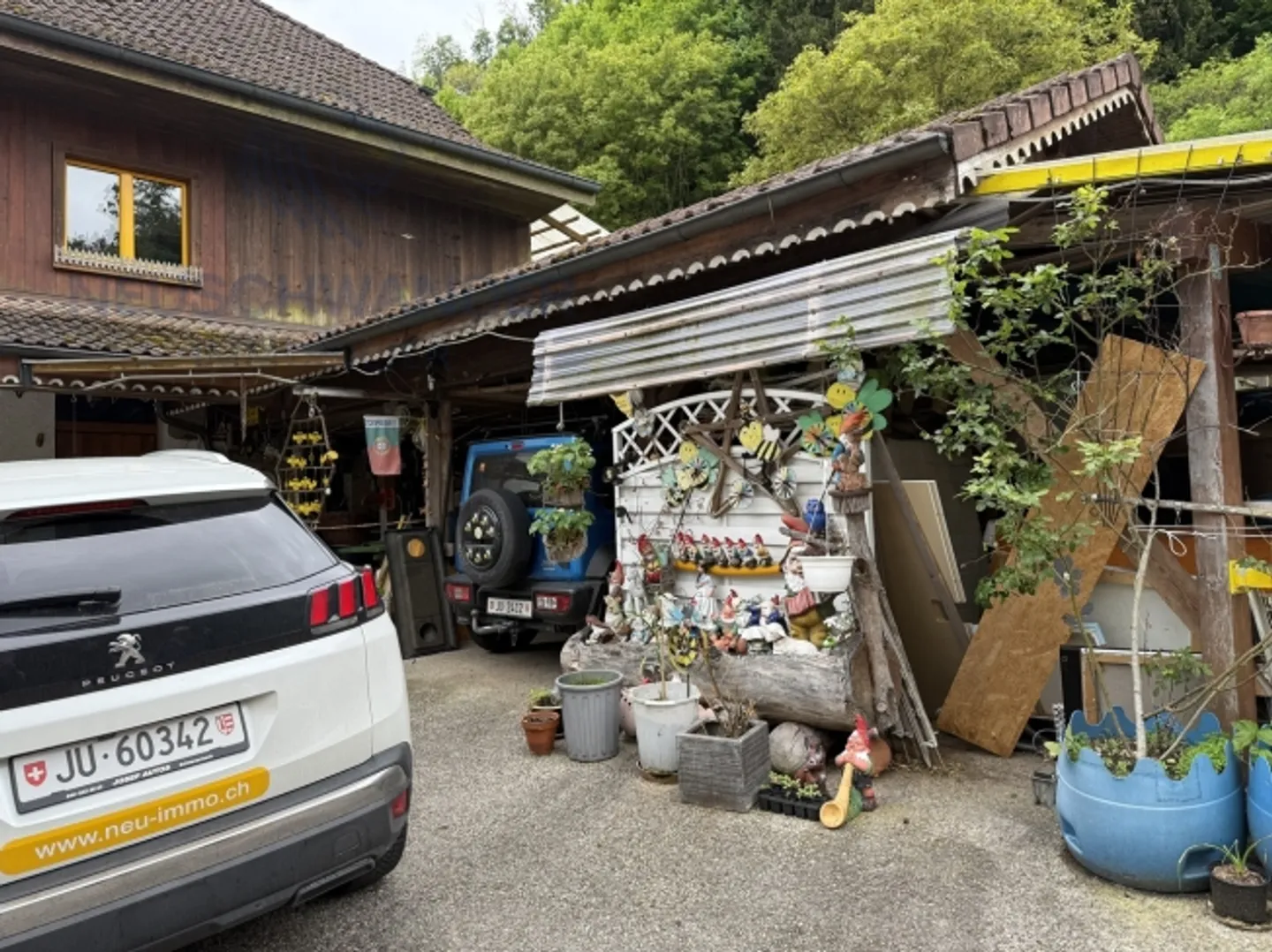 Dorfhaus mit 2 Wohnungen, Werkstatt und Grundstück - Foto 3 von 19