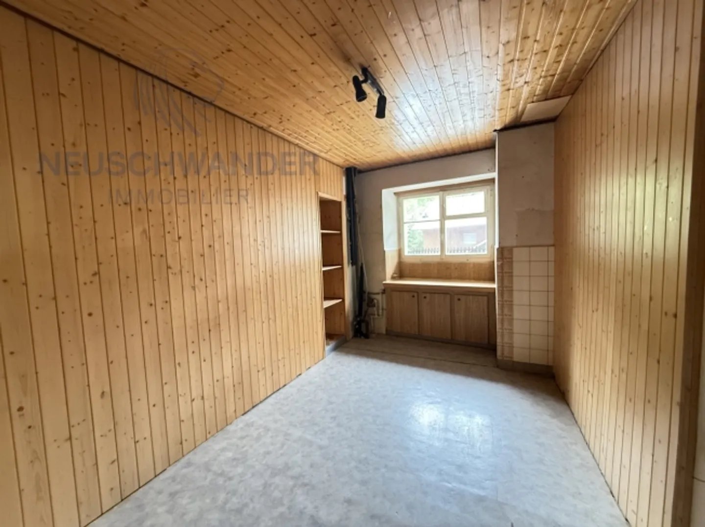 Dorfhaus mit 2 Wohnungen, Werkstatt und Grundstück - Foto 15 von 19