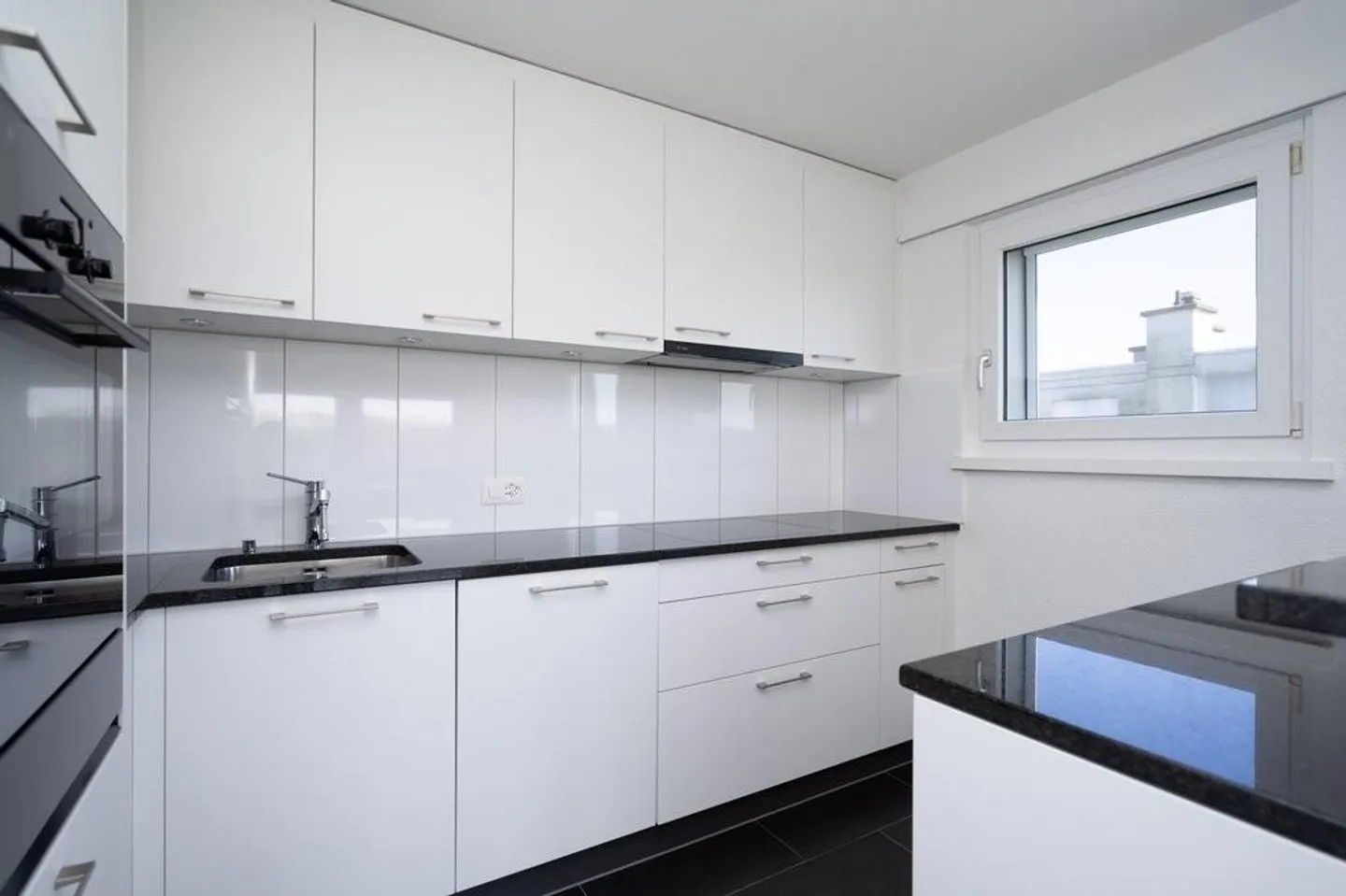 Appartement spacieux de 4,5 pièces à Studen BE - Photo 4 sur 8