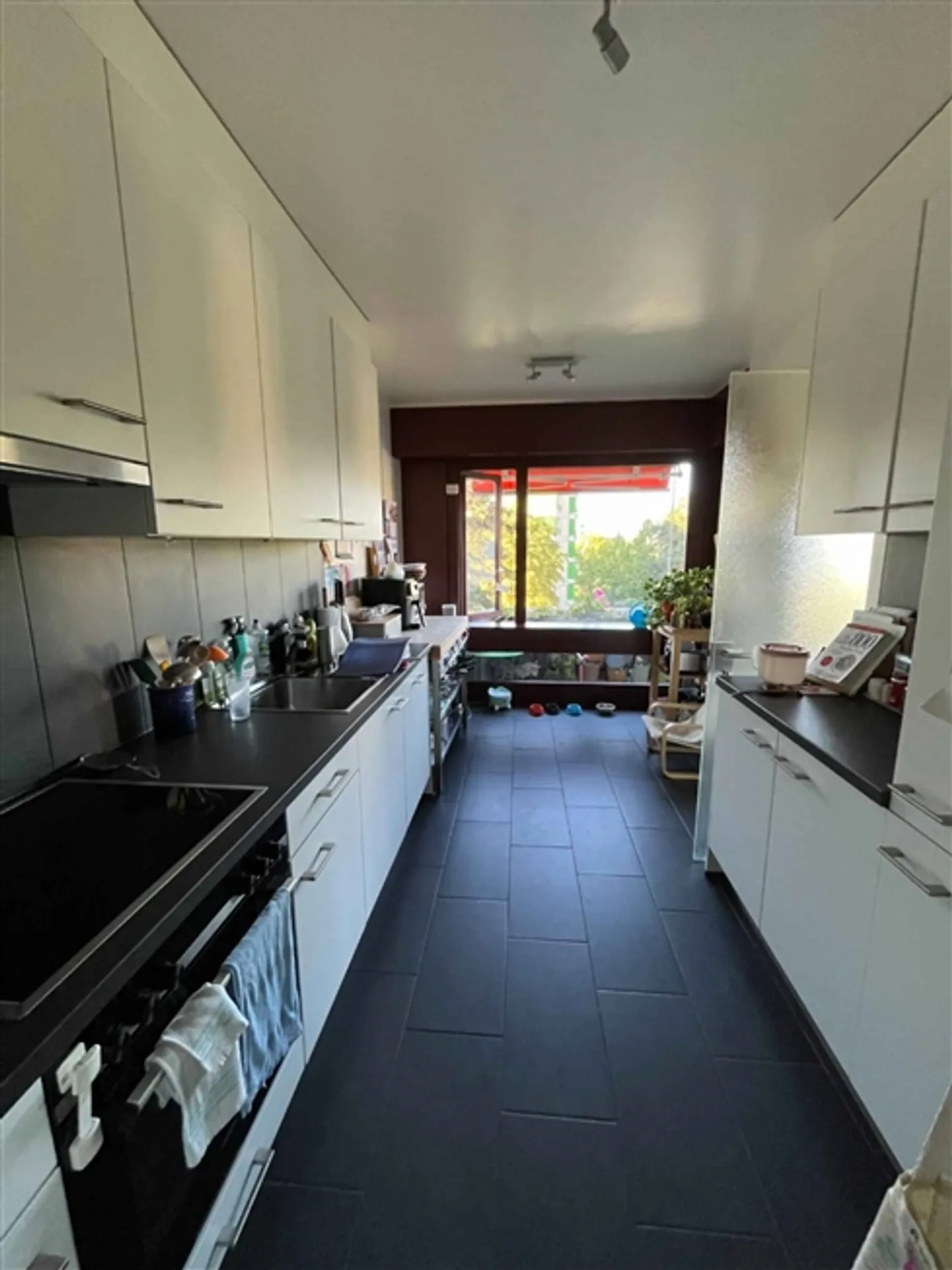 Apartment for rent - Photo 2 of 2