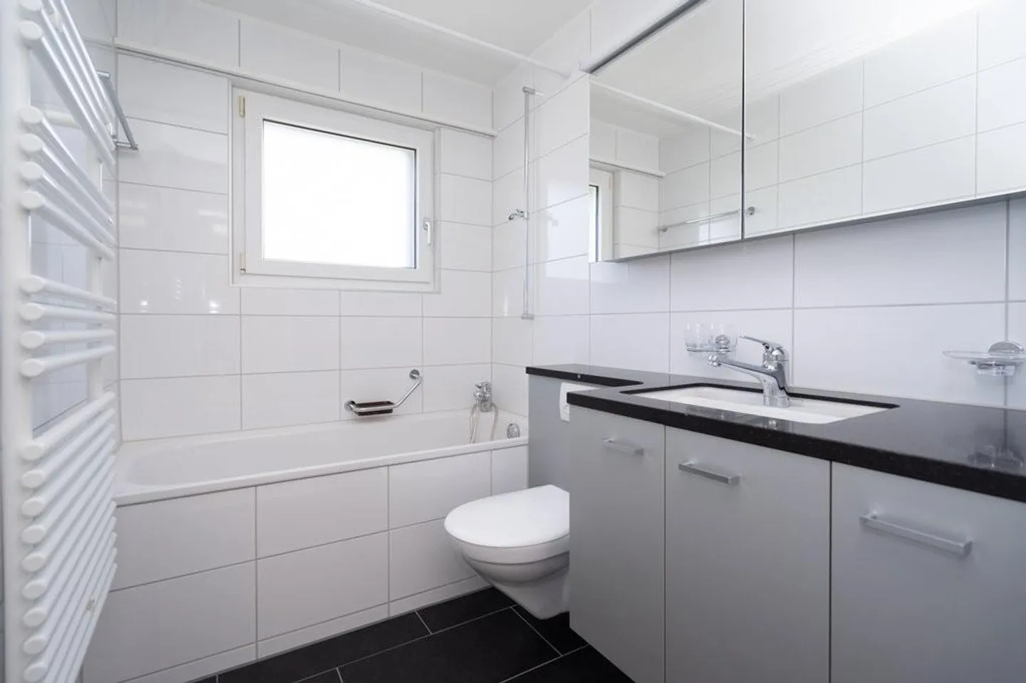 Appartement spacieux de 4,5 pièces à Studen BE - Photo 8 sur 8