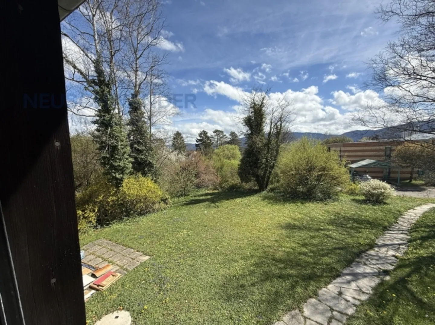 Calma garantita alla fine di un vicolo cieco nelle alture della città - Foto 11 di 11