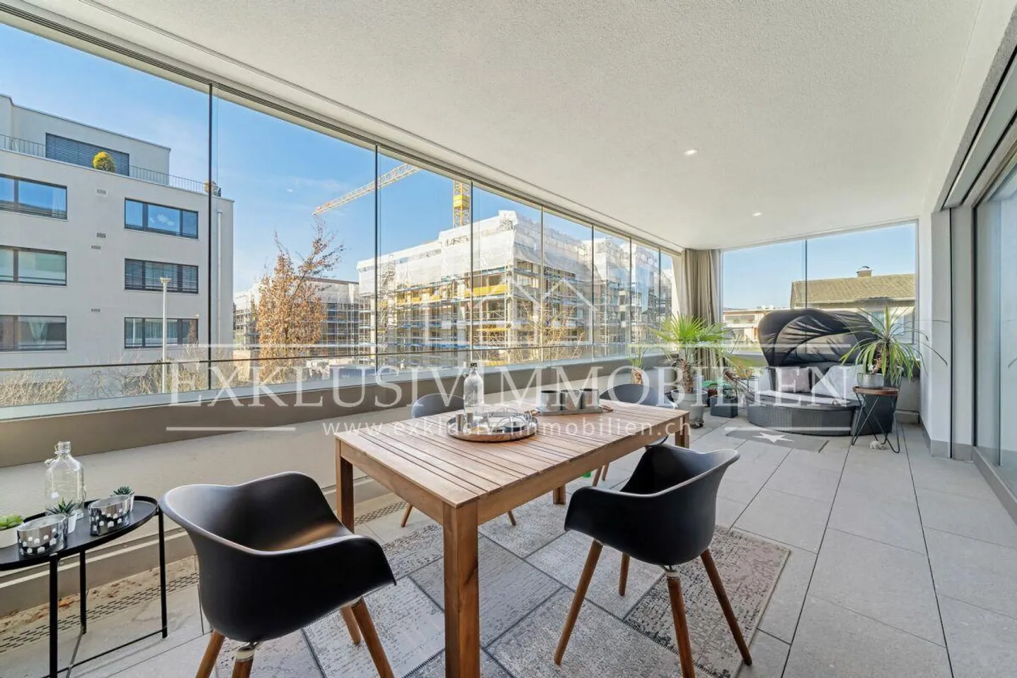 Wohnglück in Lachen - wo modernes Design auf Lebensfreude trifft - Foto 5 di 6