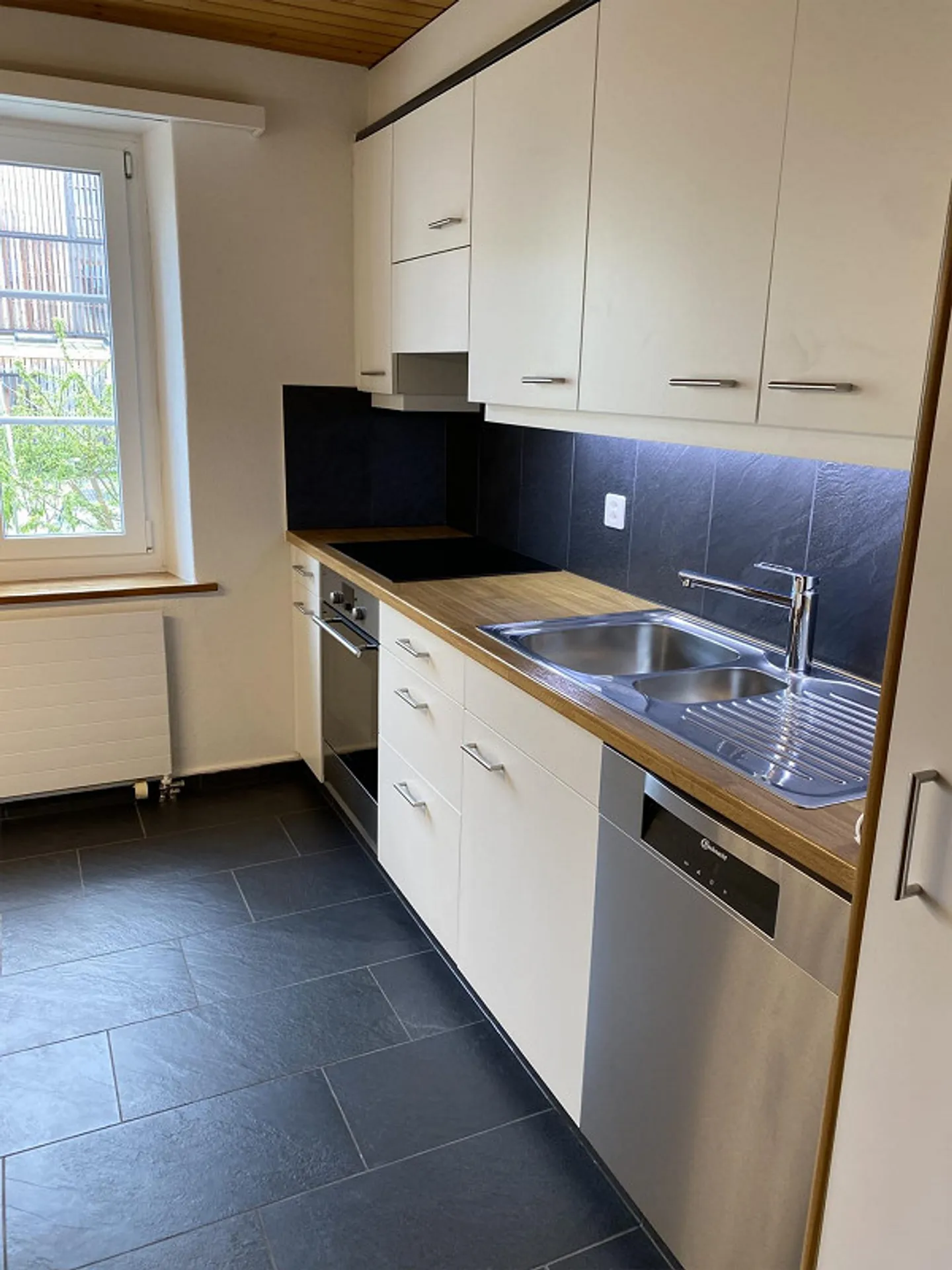 Charming Family Apartment in Lufingen - Photo 2 of 14