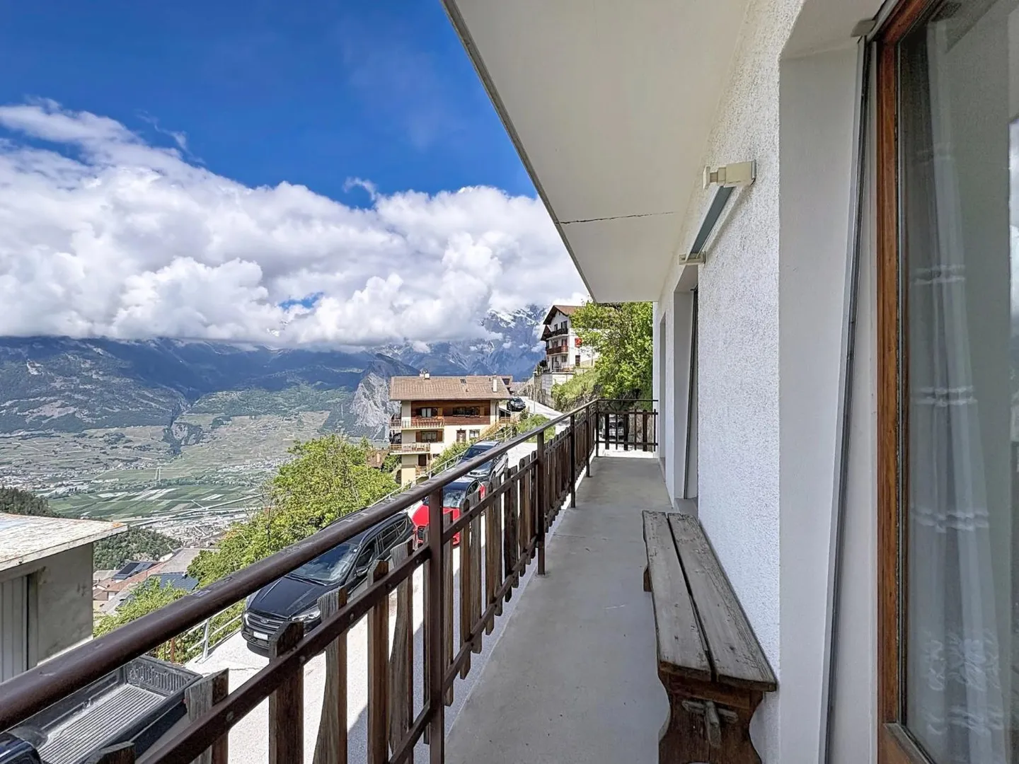 Appartement Charmant avec Vue Époustouflante - Photo 12 sur 13