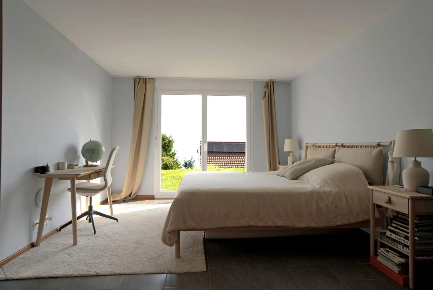Zeitgenössische Villa mit Seeblick - Foto 8 von 11