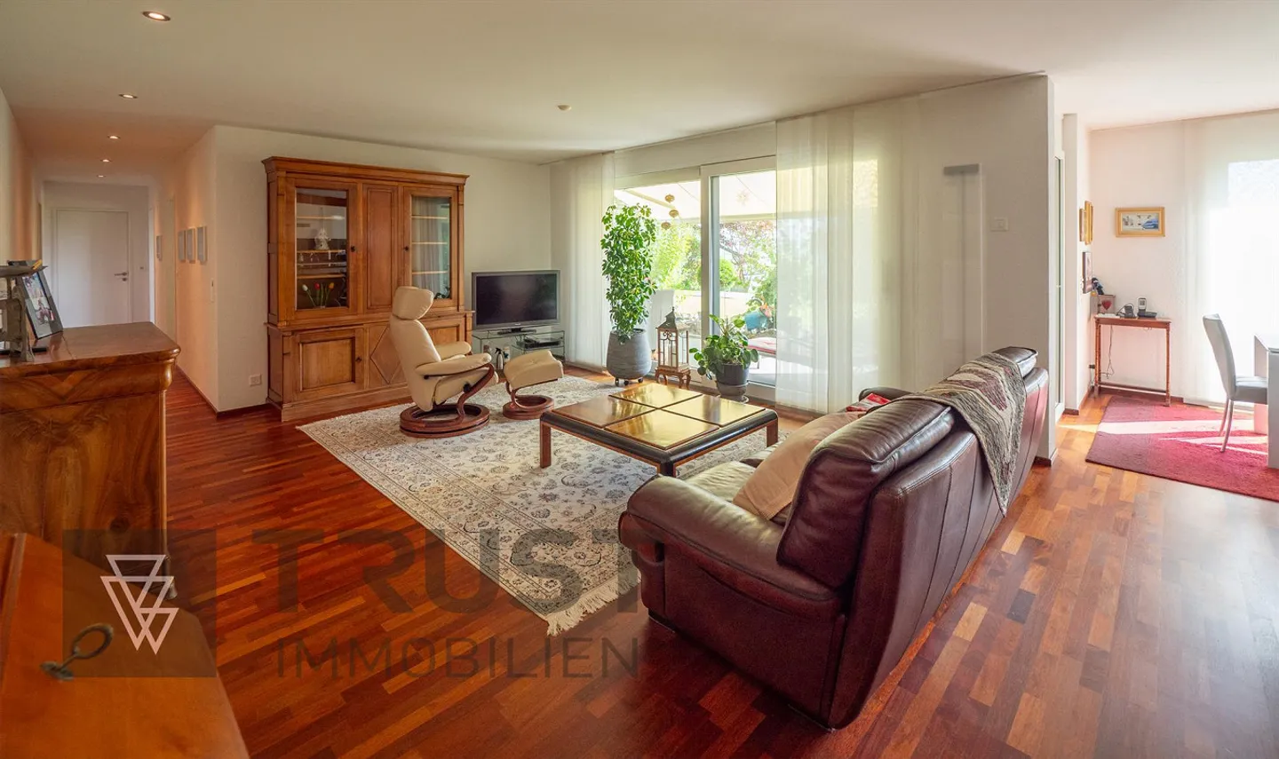 Quiet Garden Apartment - Photo 6 of 8