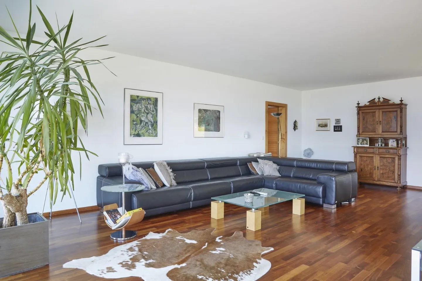 Zeitgenössische Villa mit Seeblick - Foto 6 von 11