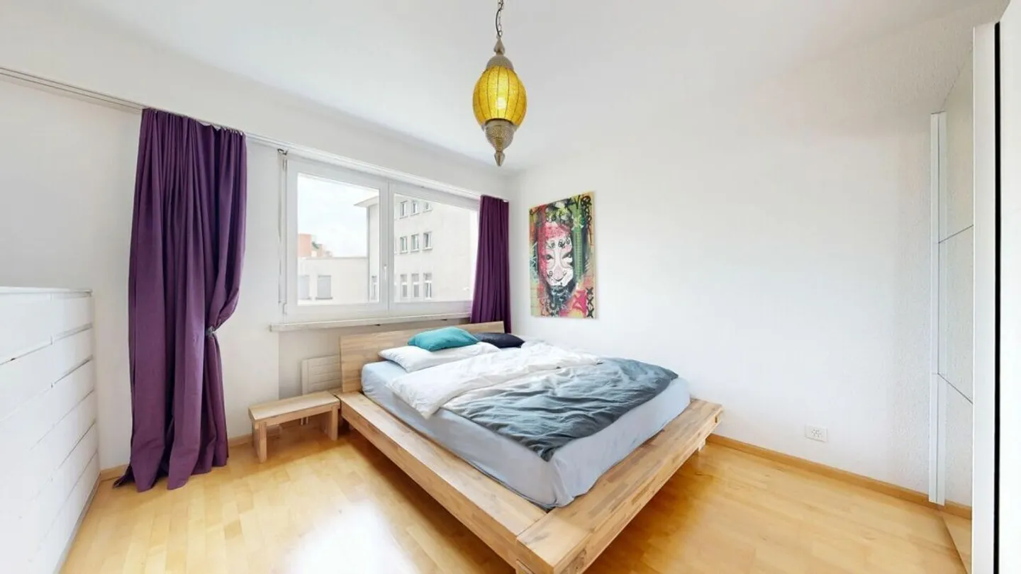 gemütliche Wohnung mit grosszügigem Balkon, Keller und Einstellhallenplatz - Foto 7 von 14