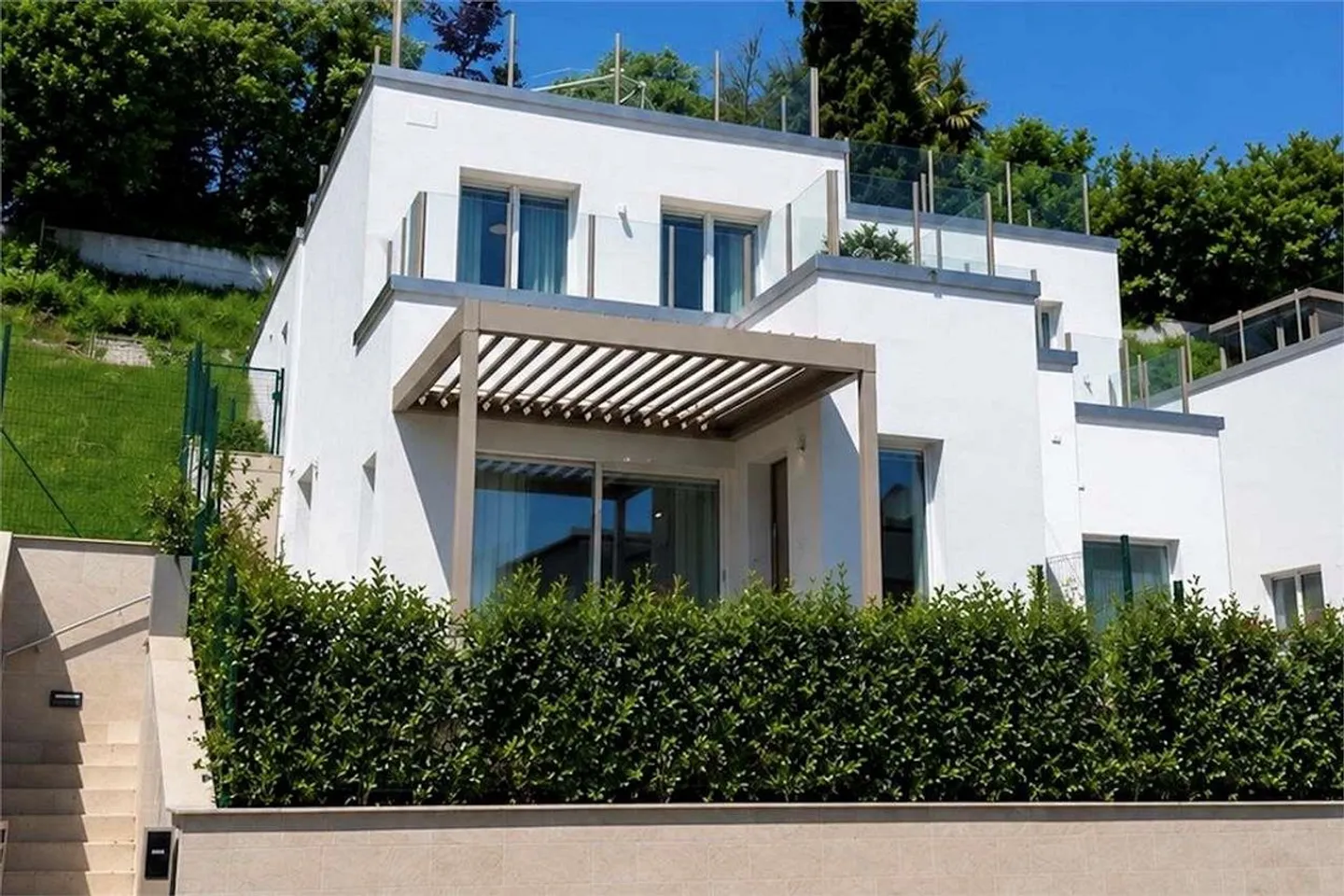 Newly Built Villa - Photo 1 of 13