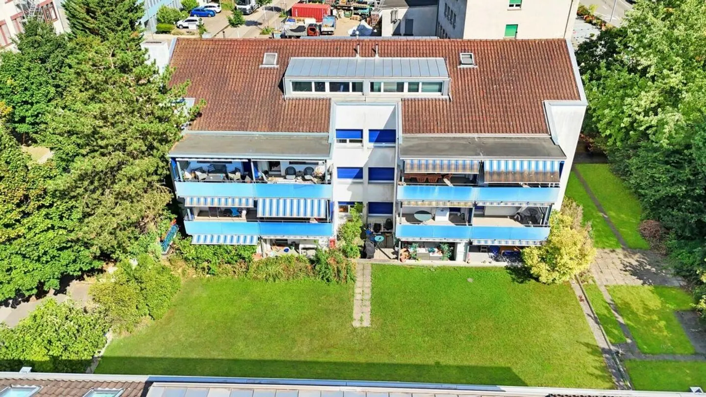 gemütliche Wohnung mit grosszügigem Balkon, Keller und Einstellhallenplatz - Foto 14 von 14