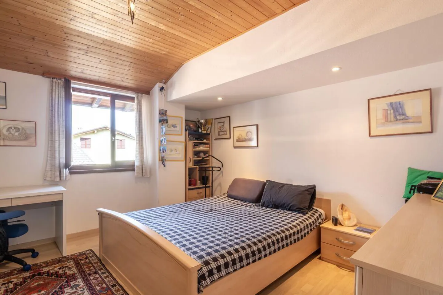 CUGNASCO - Mehrfamilienhaus mit großzügigen Wohnräumen - Foto 5 von 13