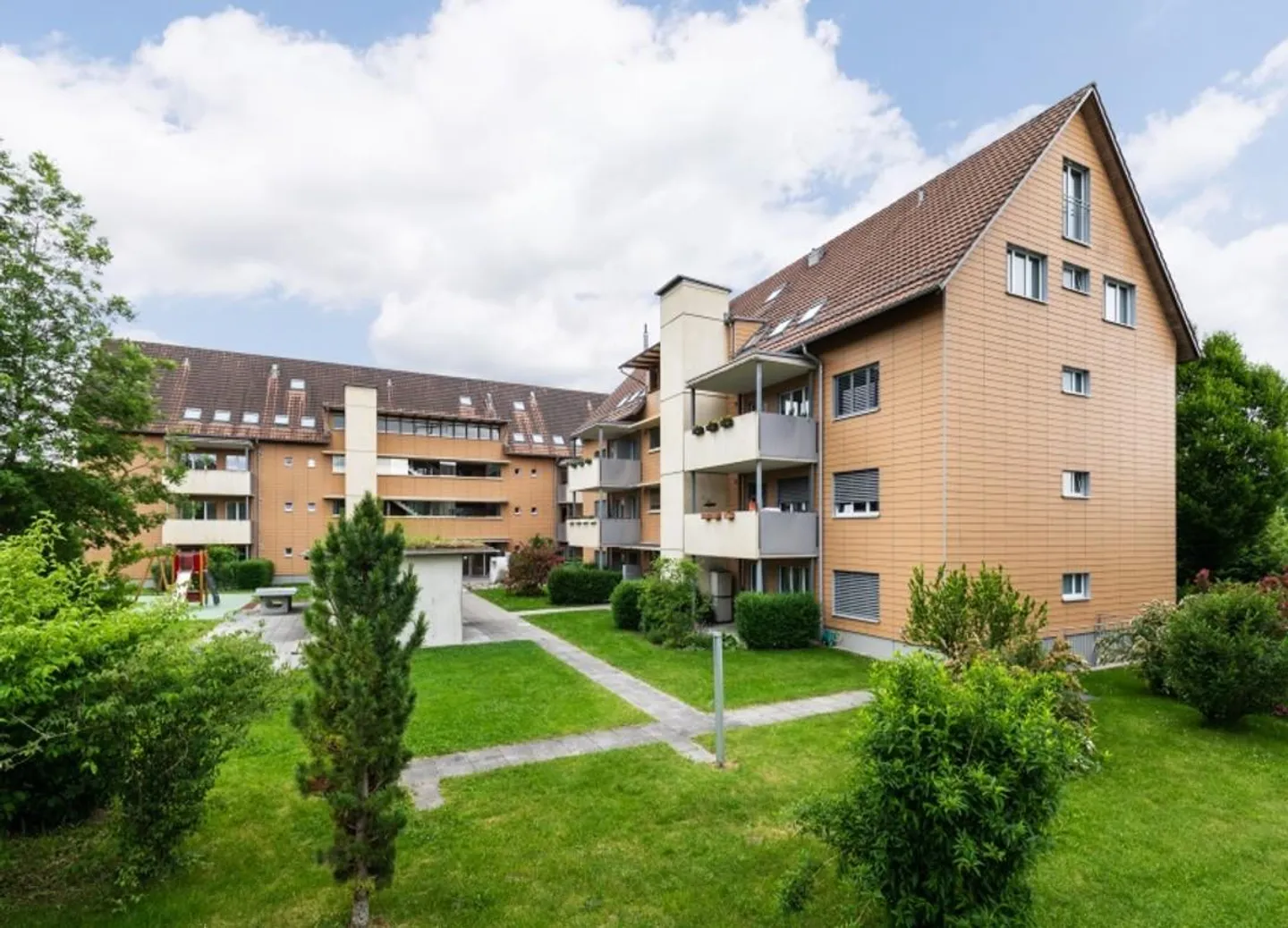 Einstellplatz zu Vermieten - Foto 1 von 2