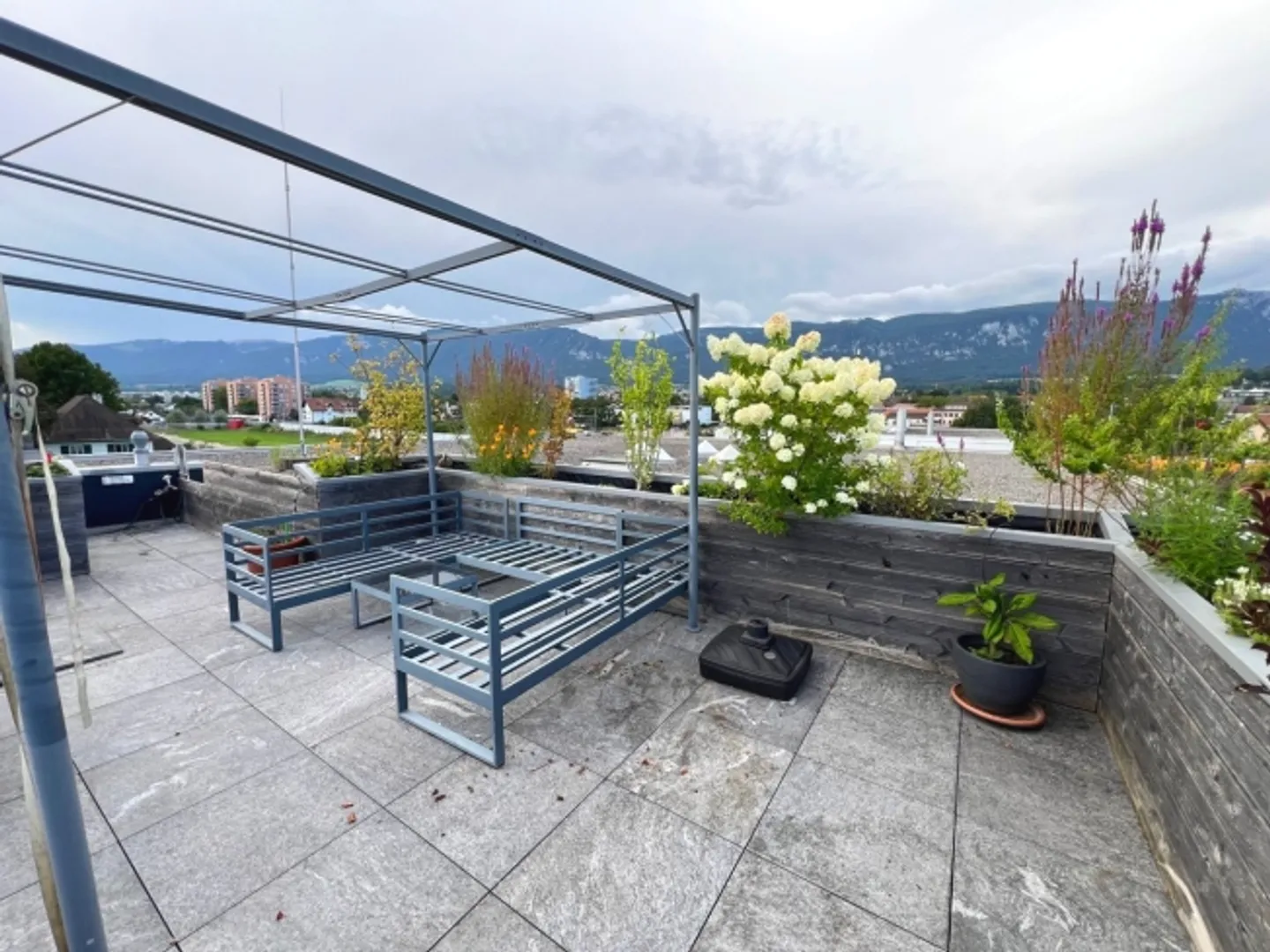 Urban living with style - Loft apartment with cool rooftop terrace - Photo 7 of 12