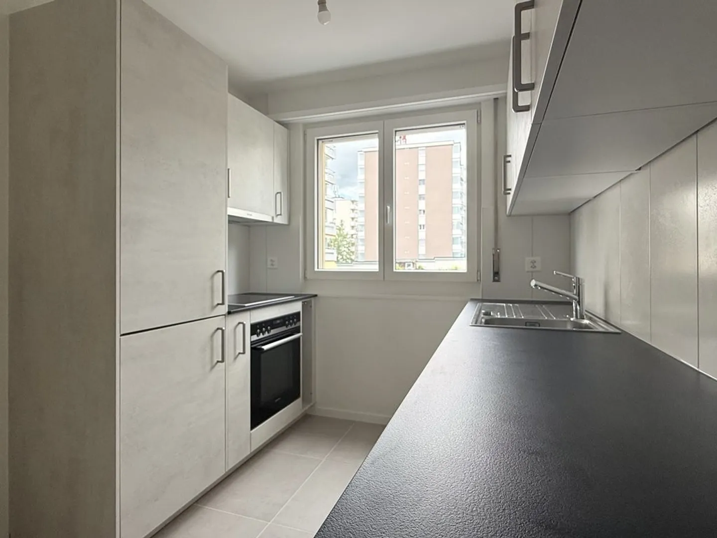 3.5 Room Fully Renovated in the Schoenberg District - Photo 1 of 8
