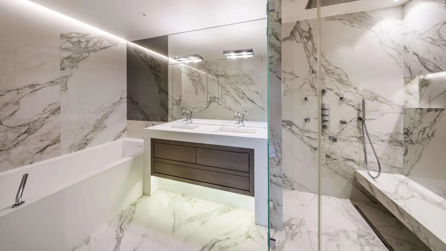 Attico 9 stanze - Foto 5 di 7