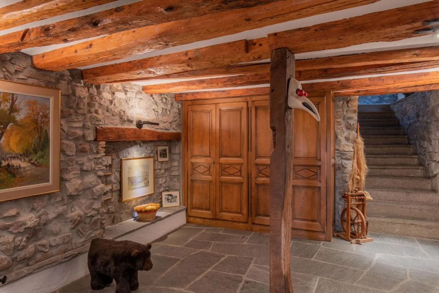 Renovated former winegrower's house with a lot of charm - Photo 3 of 13