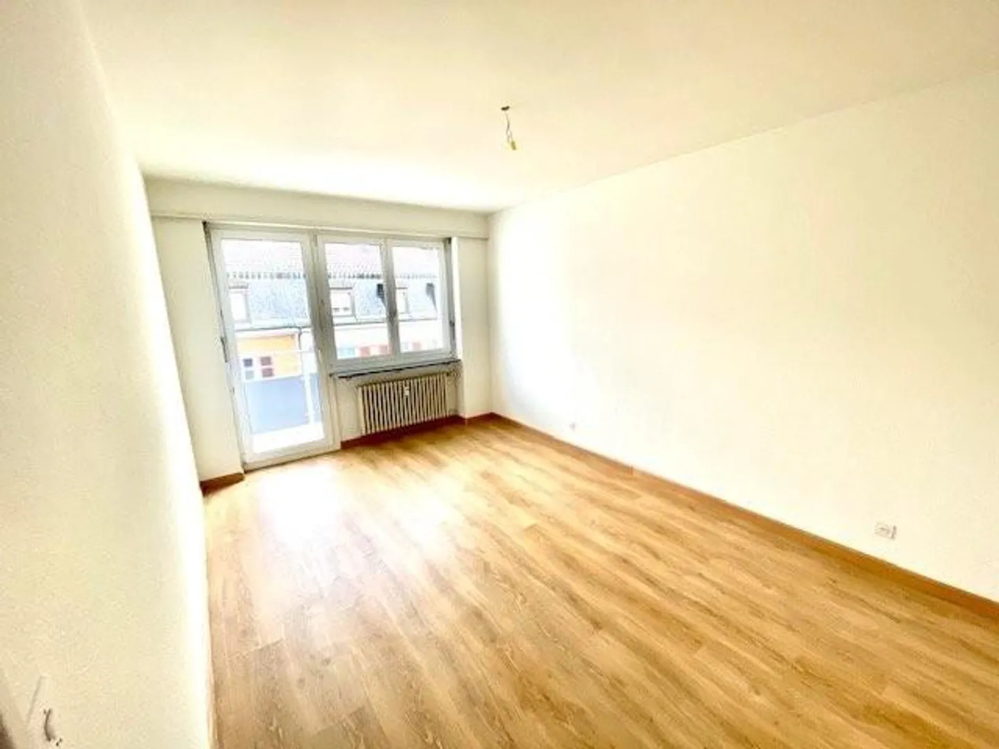 Charmante Wohnung in Iselin - Foto 4 von 7