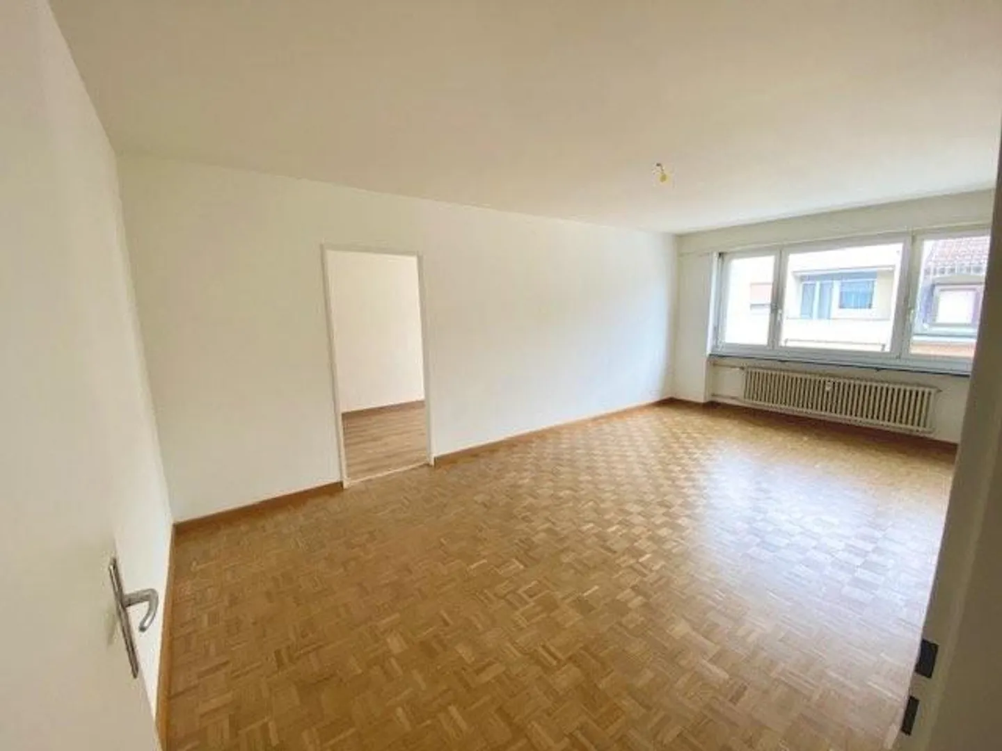 Charmante Wohnung in Iselin - Foto 3 von 7