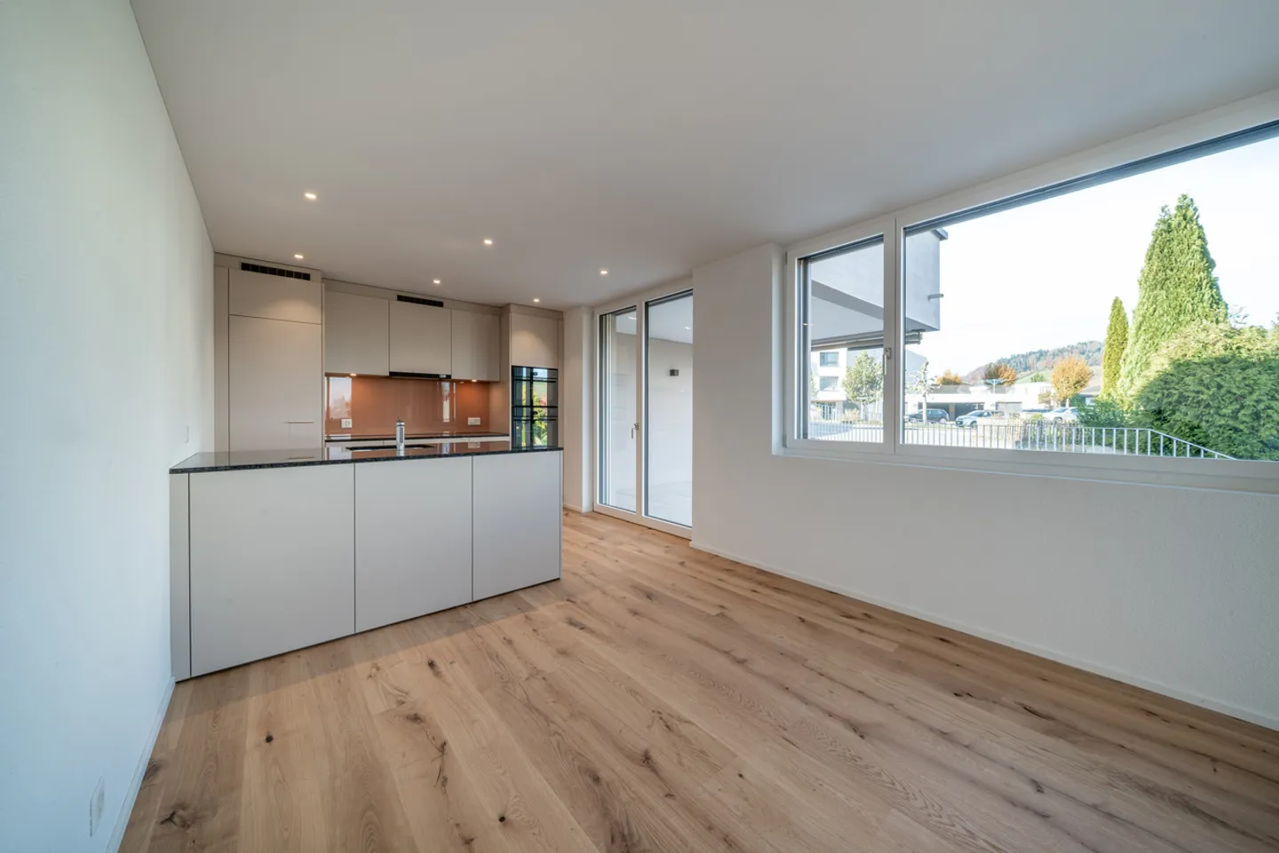 Appartement à vendre - Photo 2 sur 9