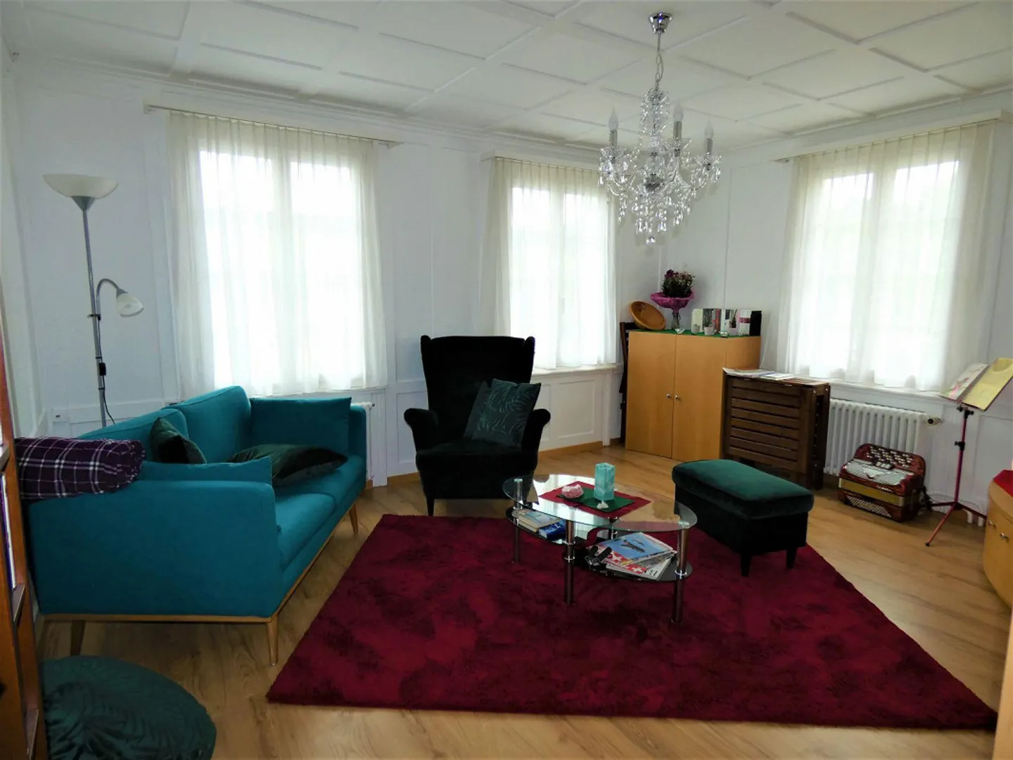 Bright, spacious 4.5 room apartment - Photo 3 of 9