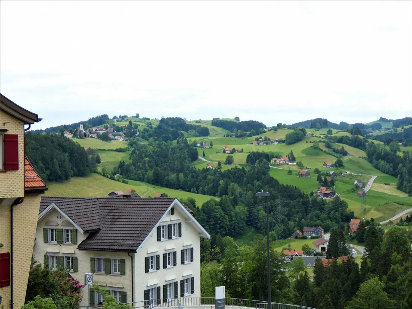 Bright, spacious 4.5 room apartment - Photo 8 of 9