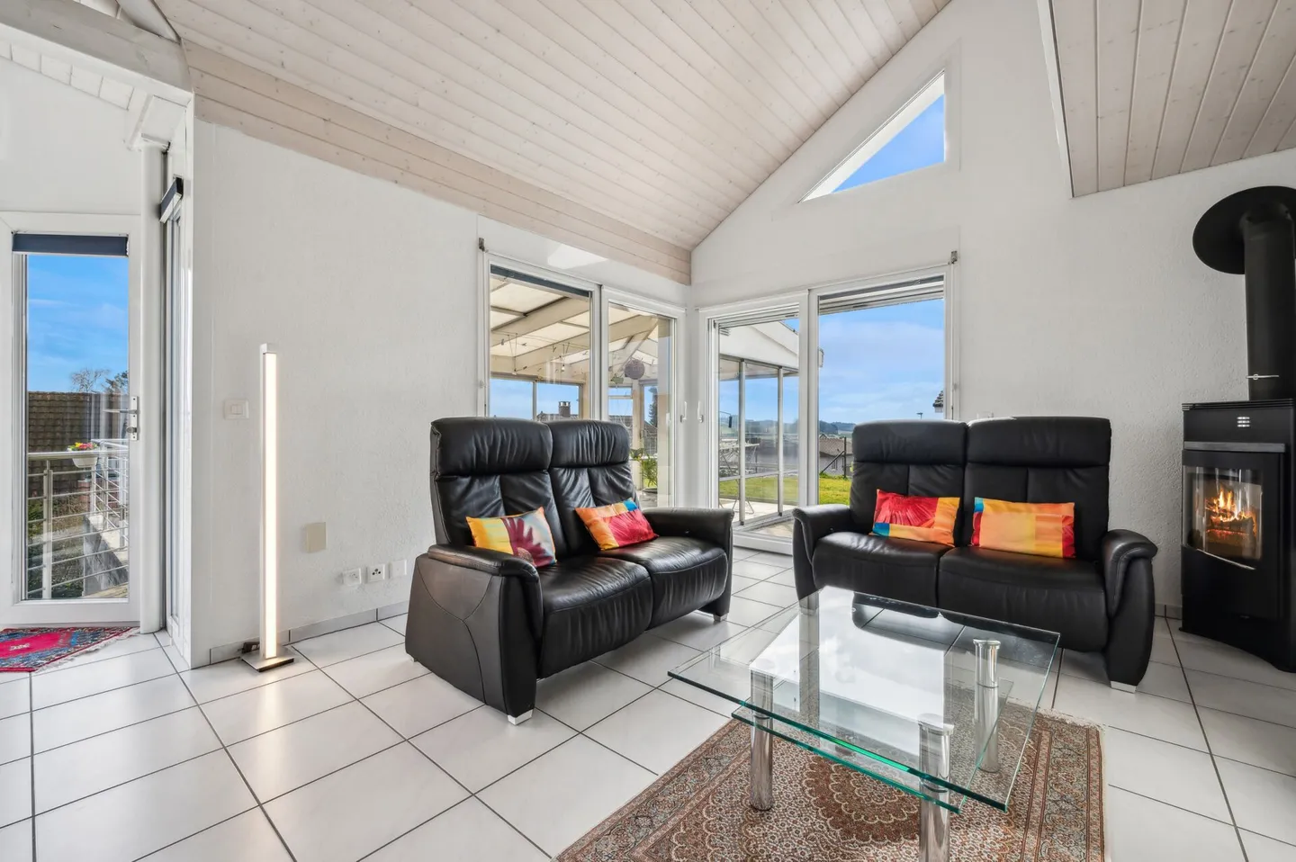 «Einfamilienhaus mit modernster Technik in familienfreundlicher Umgebung» - Foto 6 von 13