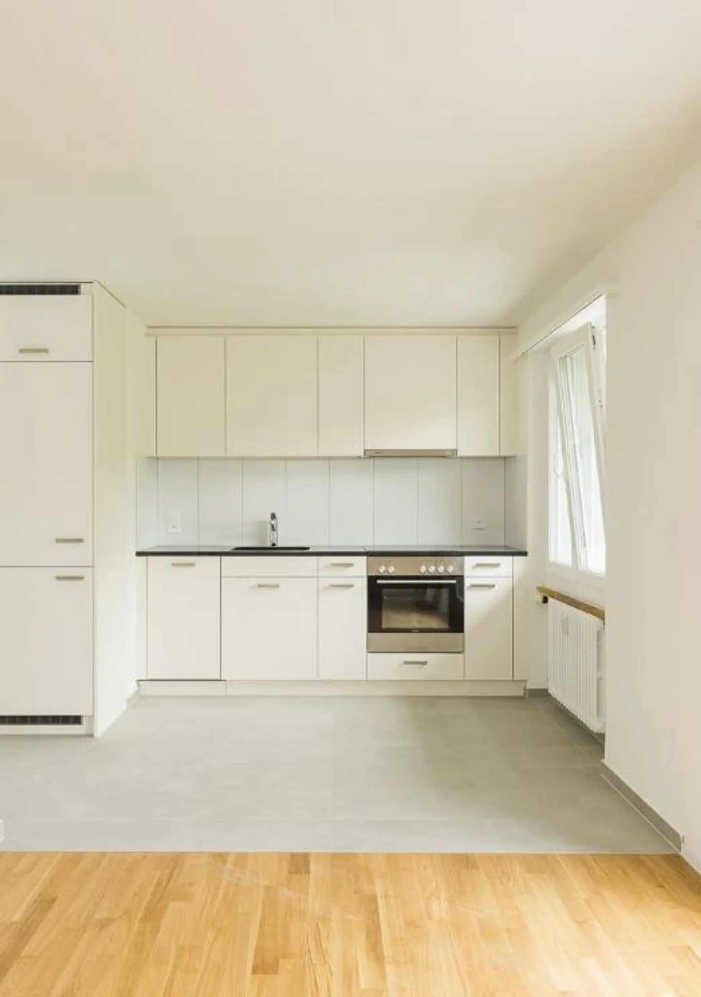 Appartement à louer - Photo 2 sur 2