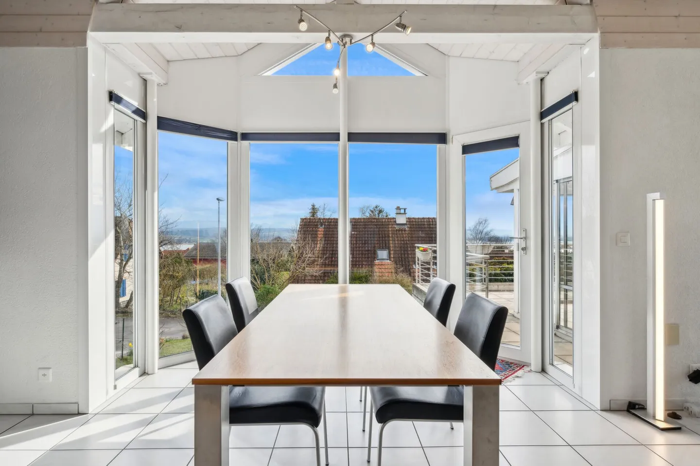 «Einfamilienhaus mit modernster Technik in familienfreundlicher Umgebung» - Foto 5 von 13