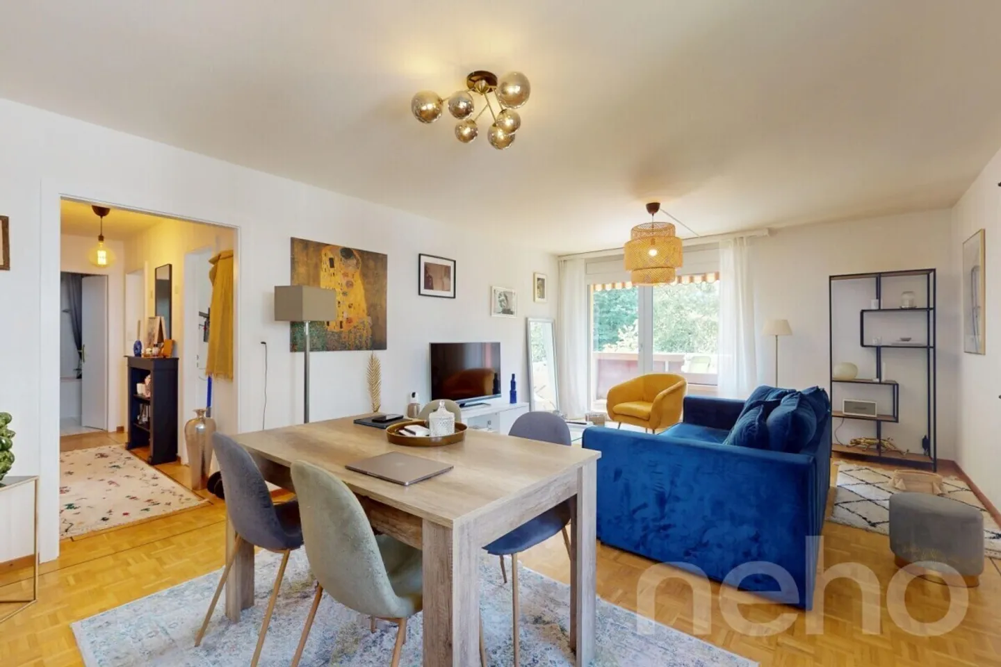 Lausanne CHUV: Renovated 2.5-room apartment with west-facing balcony - Photo 2 of 9