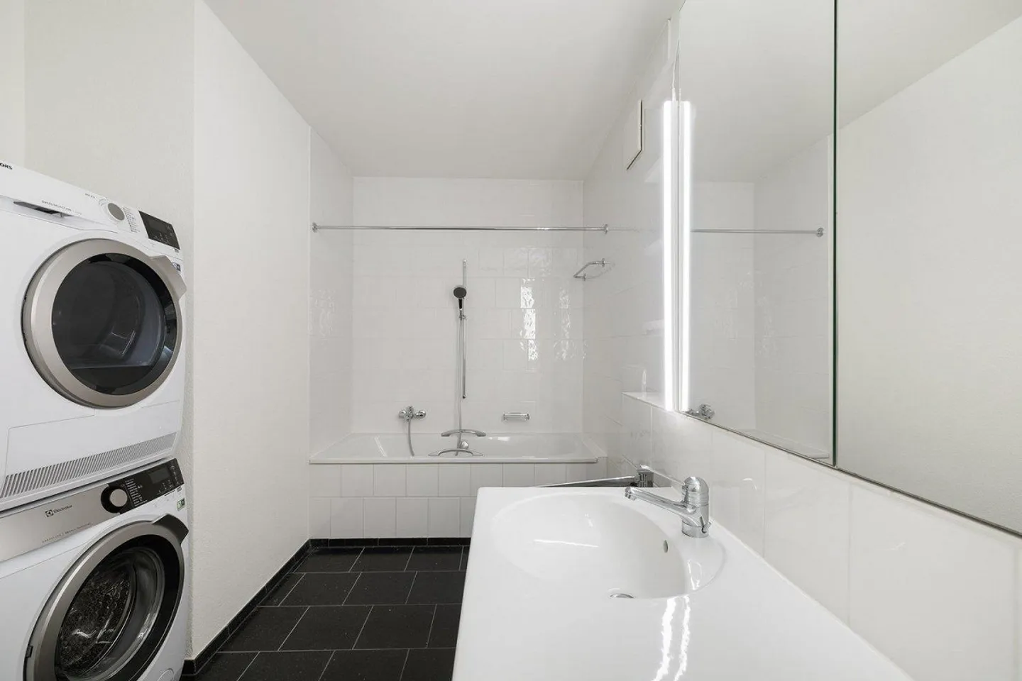 Geräumige 2.5-Zimmer-Wohnung - Foto 12 von 13