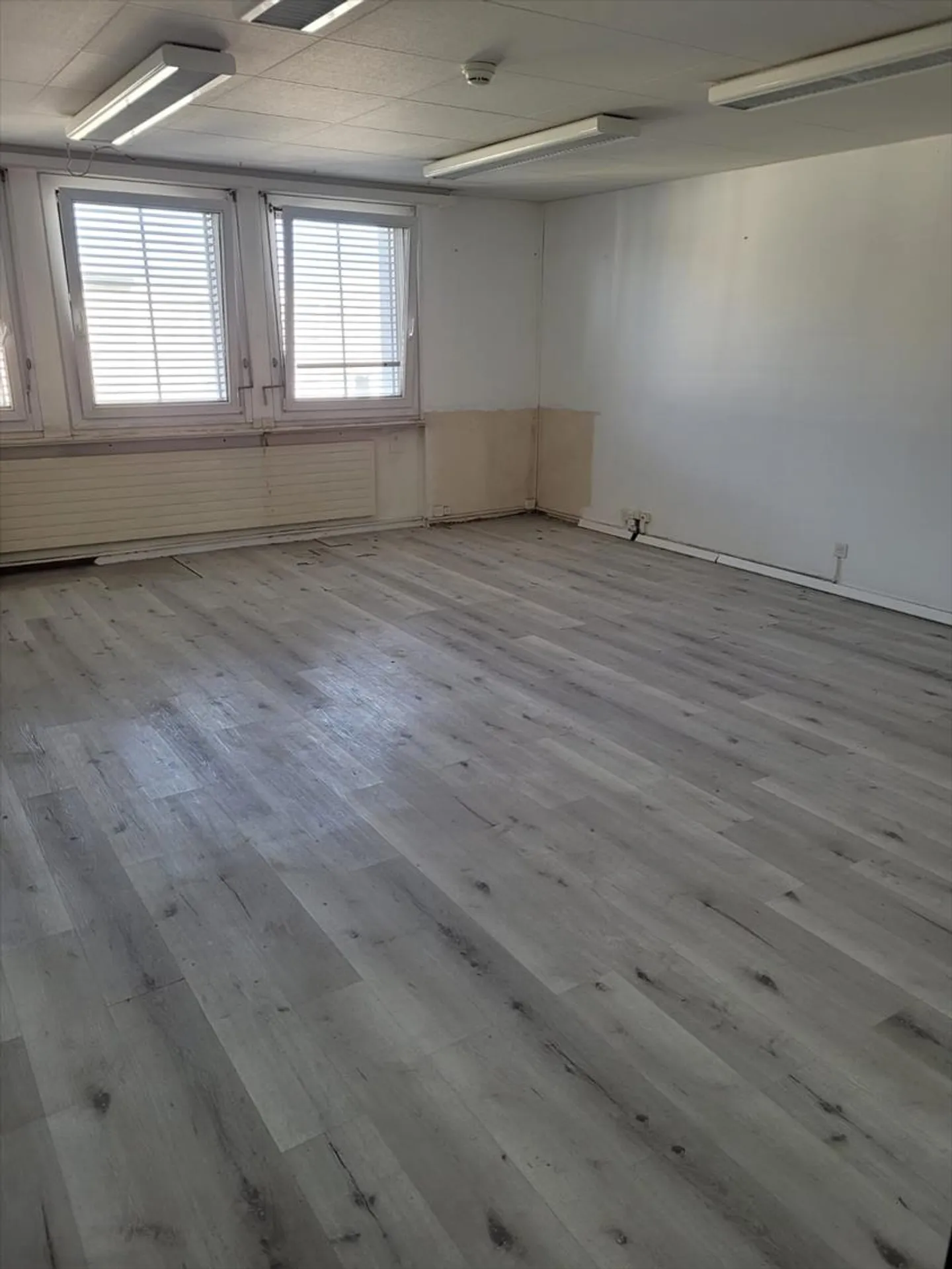 Ihr Büro im Herzen - befristeter Mietvertrag bis zum 31.12.2026 - Foto 4 von 5