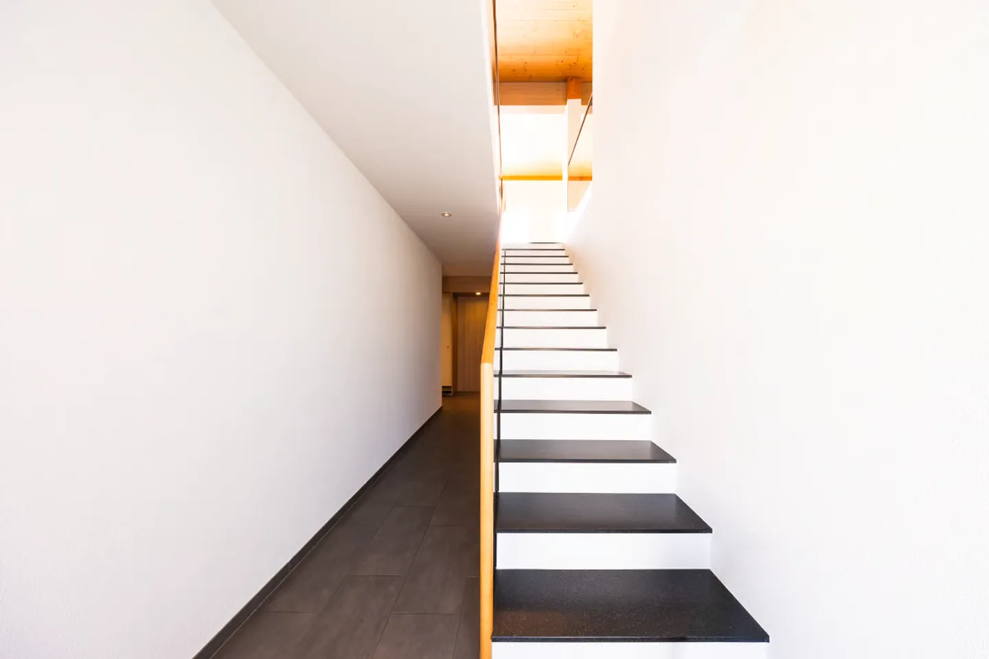 Rare à la vente : attique en duplex avec vaste terrasse - Photo 10 of 13