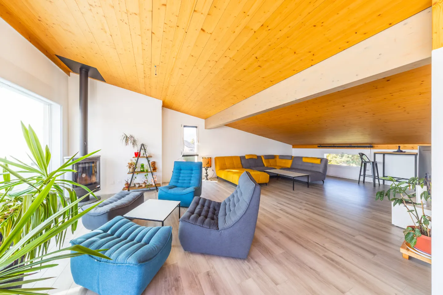Rare à la vente : attique en duplex avec vaste terrasse - Photo 6 of 13