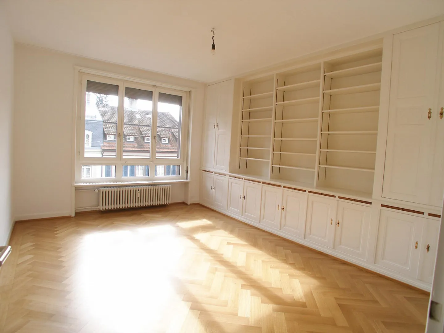Exklusive 5-Zimmerwohnung im Gellertquartier - Foto 8 von 14