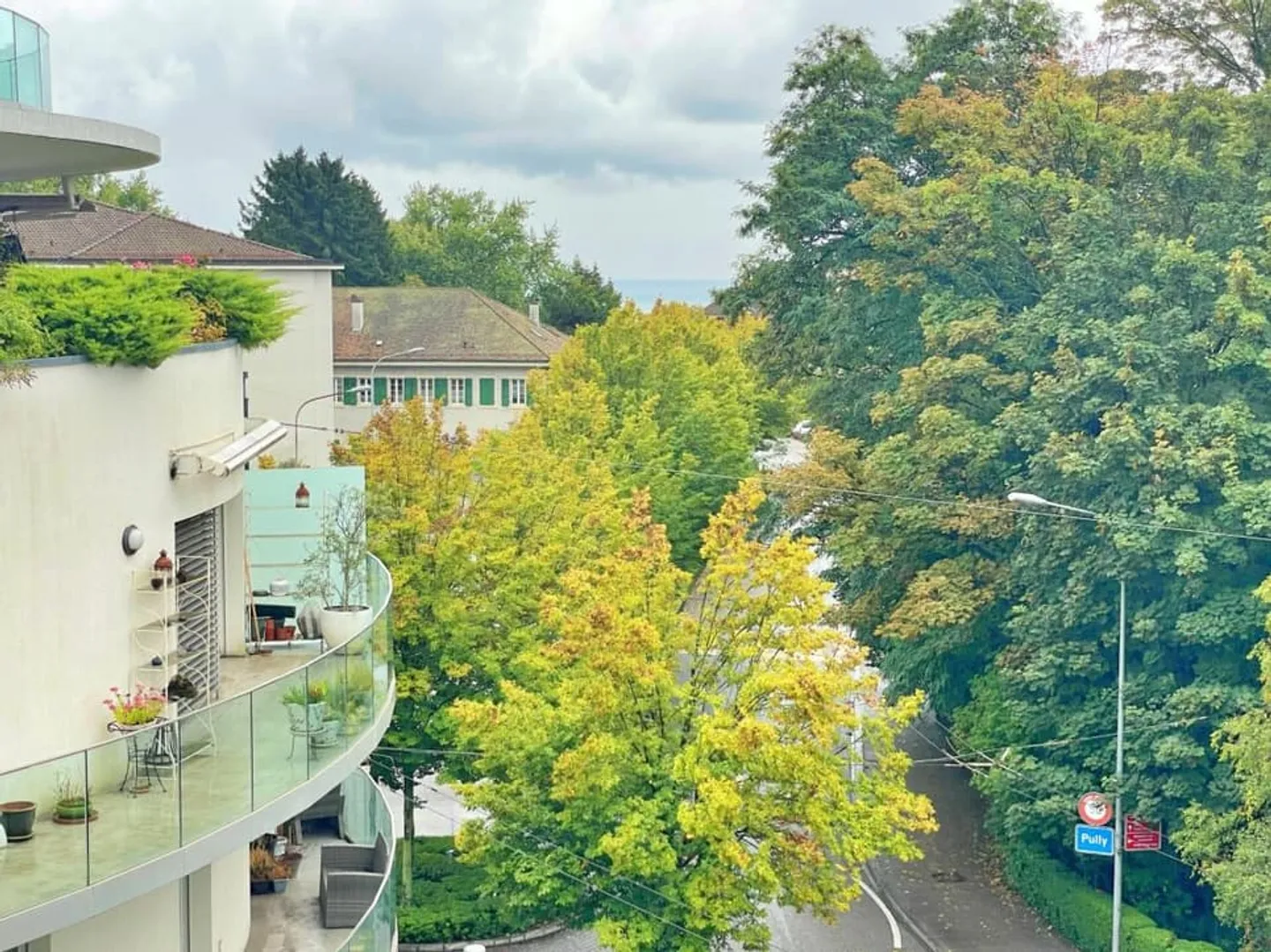 4.5 Room Duplex Apartment, Lausanne/Pully - Photo 3 of 6
