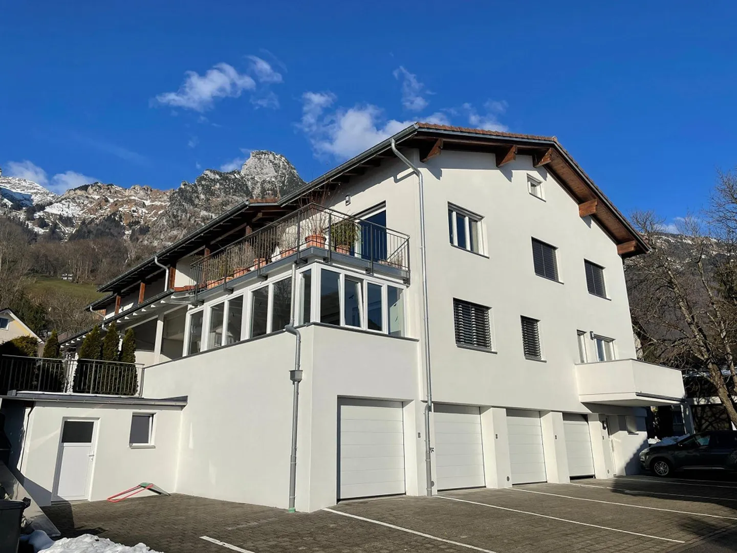 2.5 Room Apartment in a Quiet Location in Sax - Photo 1 of 9