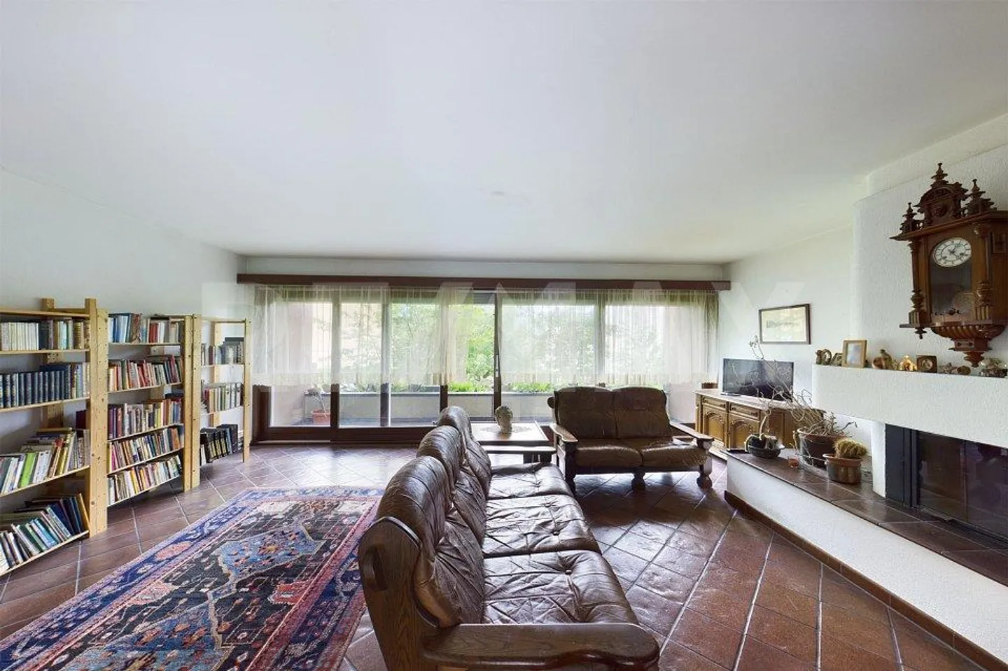 Ferienhaus mit grossen Räumen, nur ein paar Schritte vom See entfernt! - Foto 8 von 13