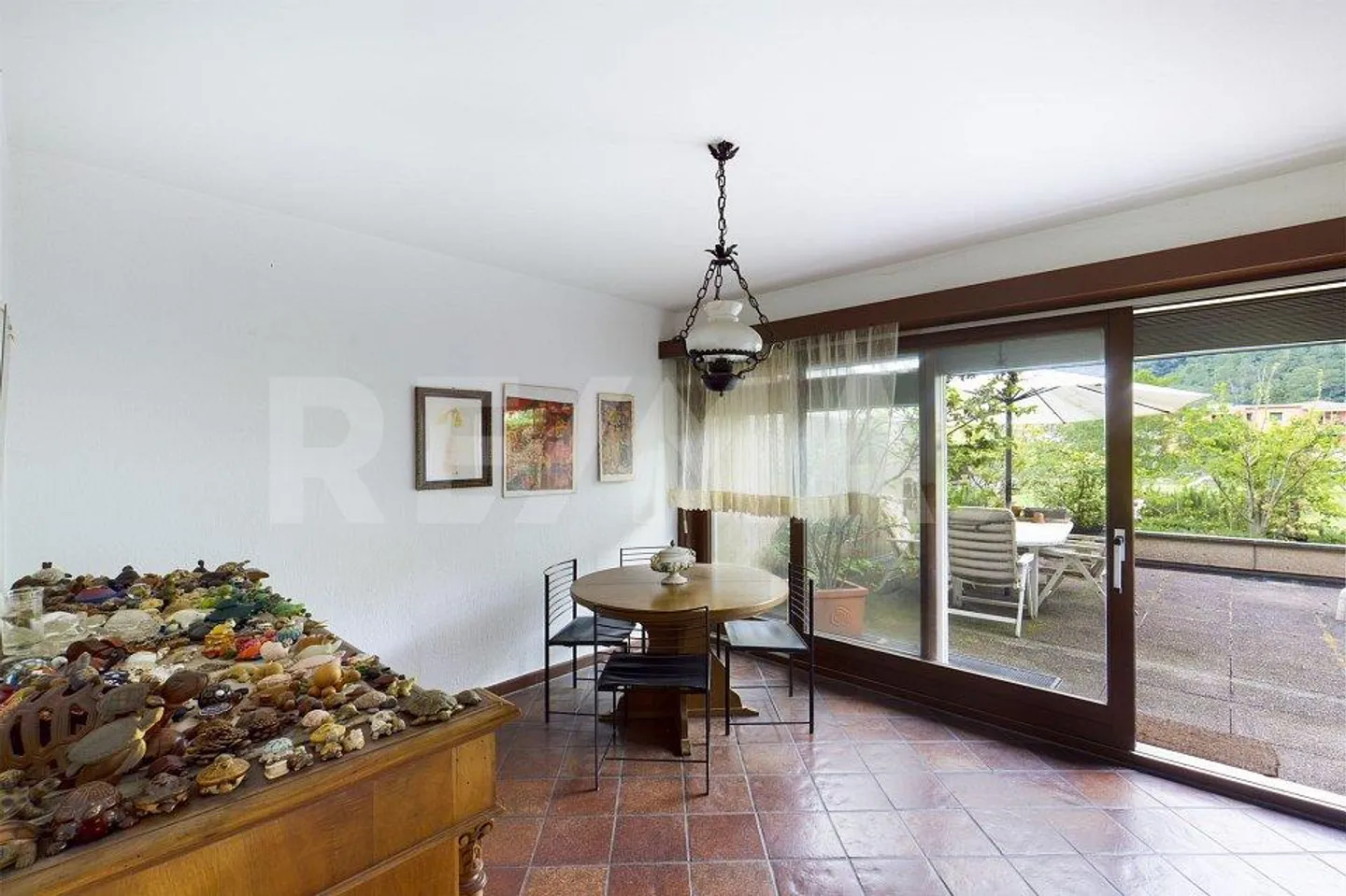 Ferienhaus mit grossen Räumen, nur ein paar Schritte vom See entfernt! - Foto 9 von 13