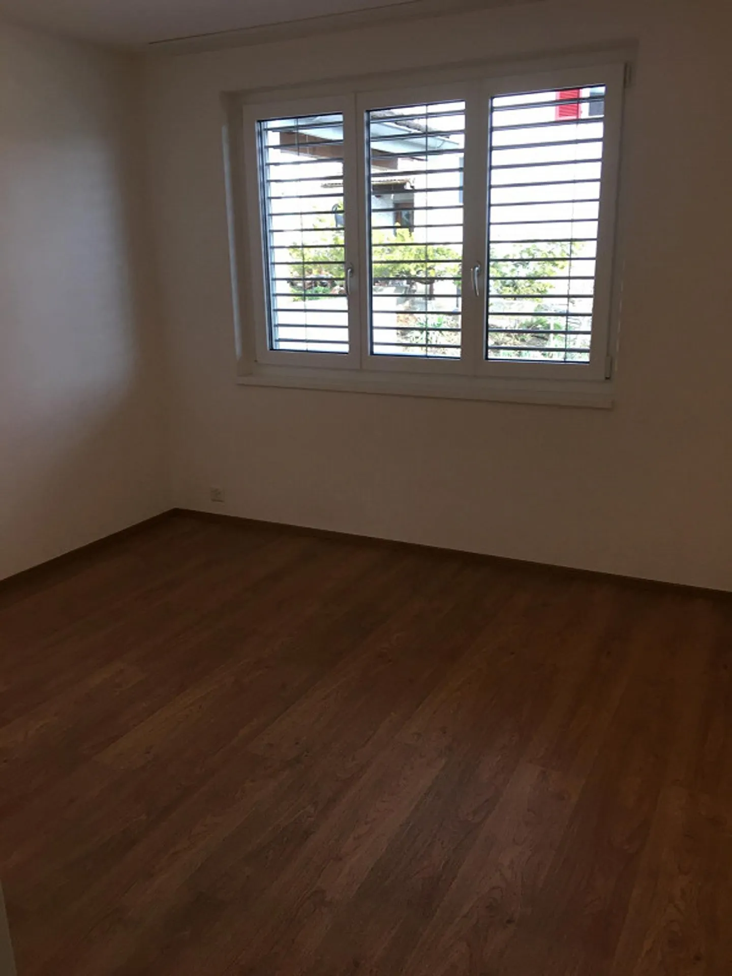 2.5 Room Apartment in a Quiet Location in Sax - Photo 9 of 9