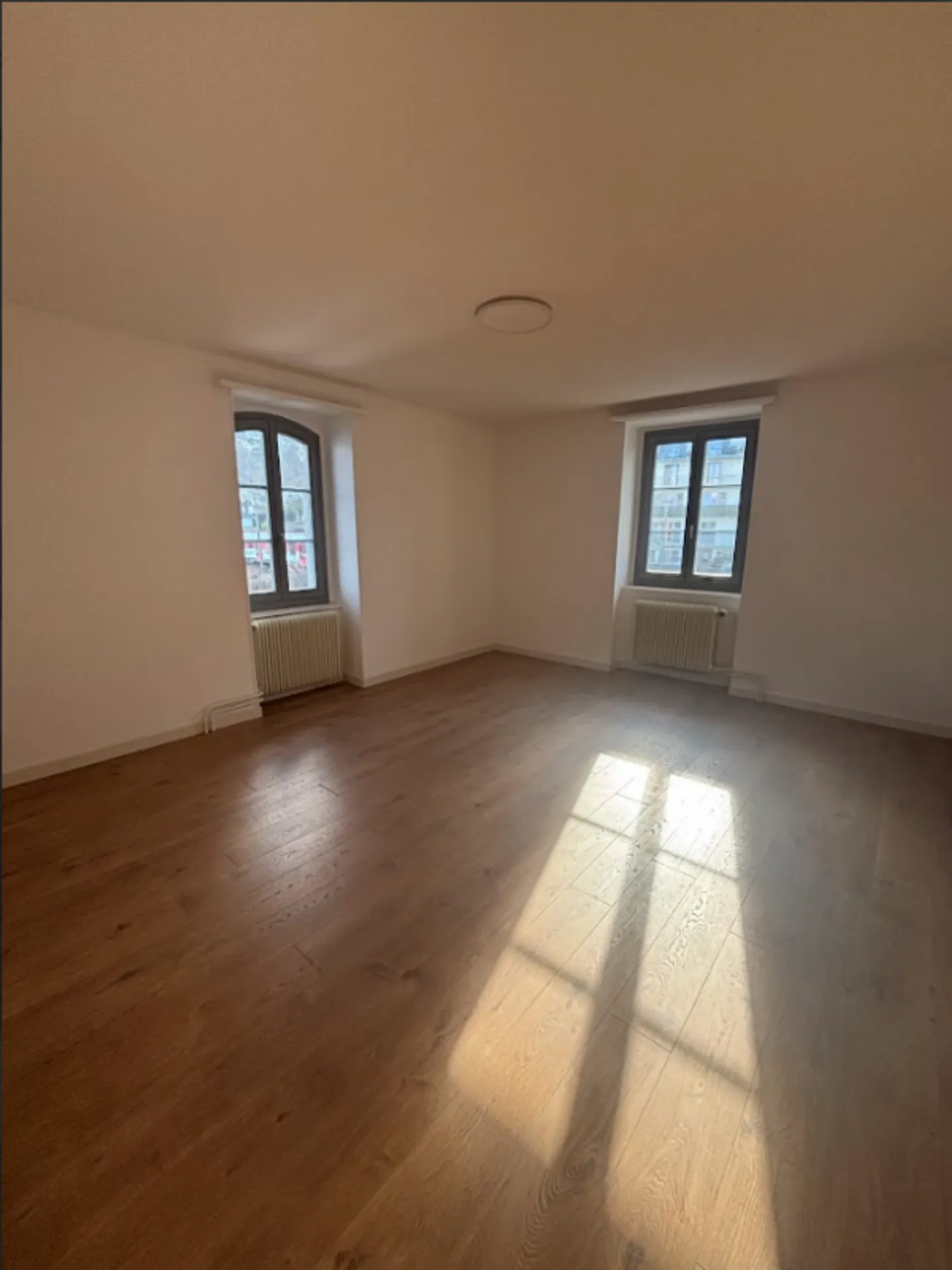 Appartamento 3,5 locali completamente ristrutturato - Foto 5 di 9