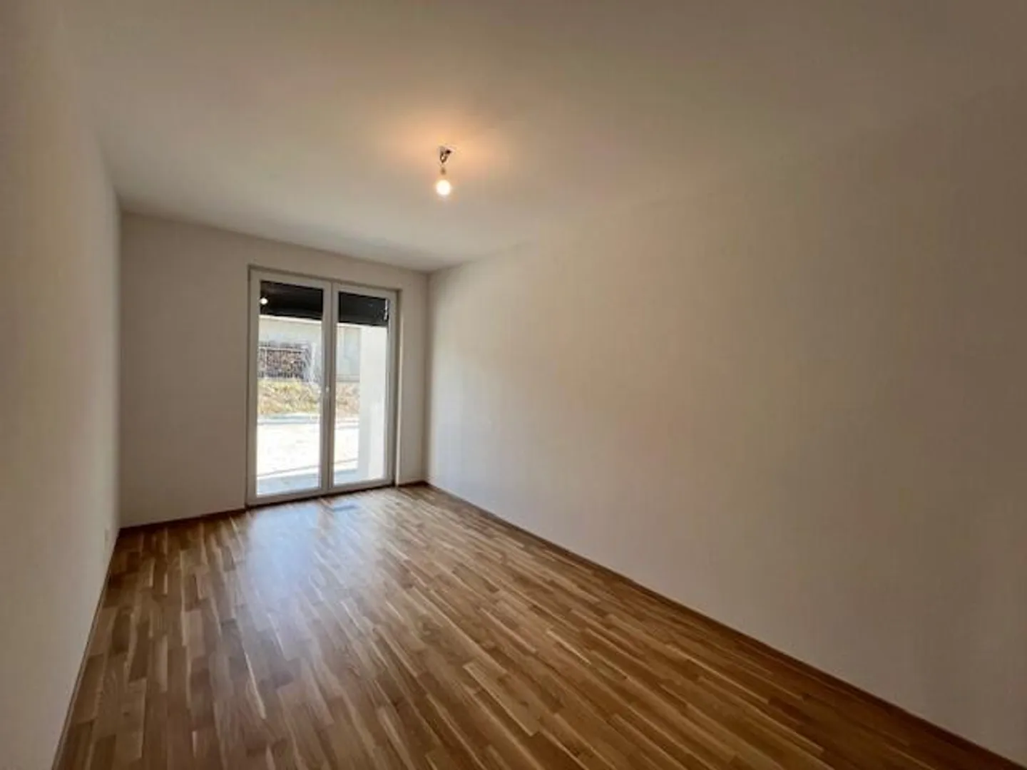 «Schöne 3,5-Zimmer-Wohnung im Erdgeschoss mit Terrasse und kleinem Garten» - Foto 5 von 8