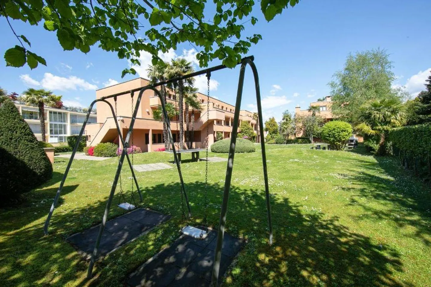 Montagnola - appartement élégant avec 3,5 pièces rénové - Photo 2 sur 6